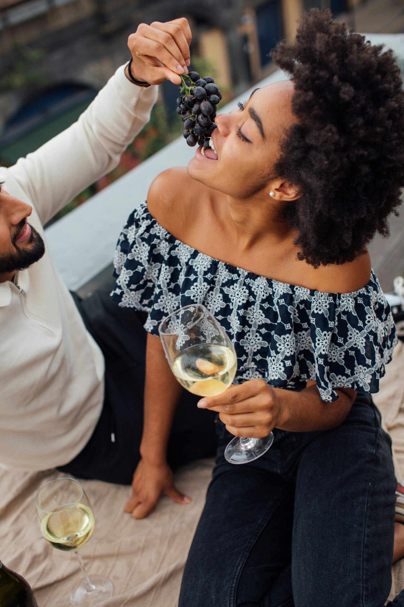 L'équipe NKS Wine — Passion du vin à Douala